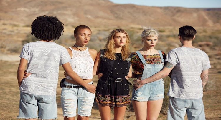 H&M reveals a second Coachella collection for 2016 - Marie France Asia ...